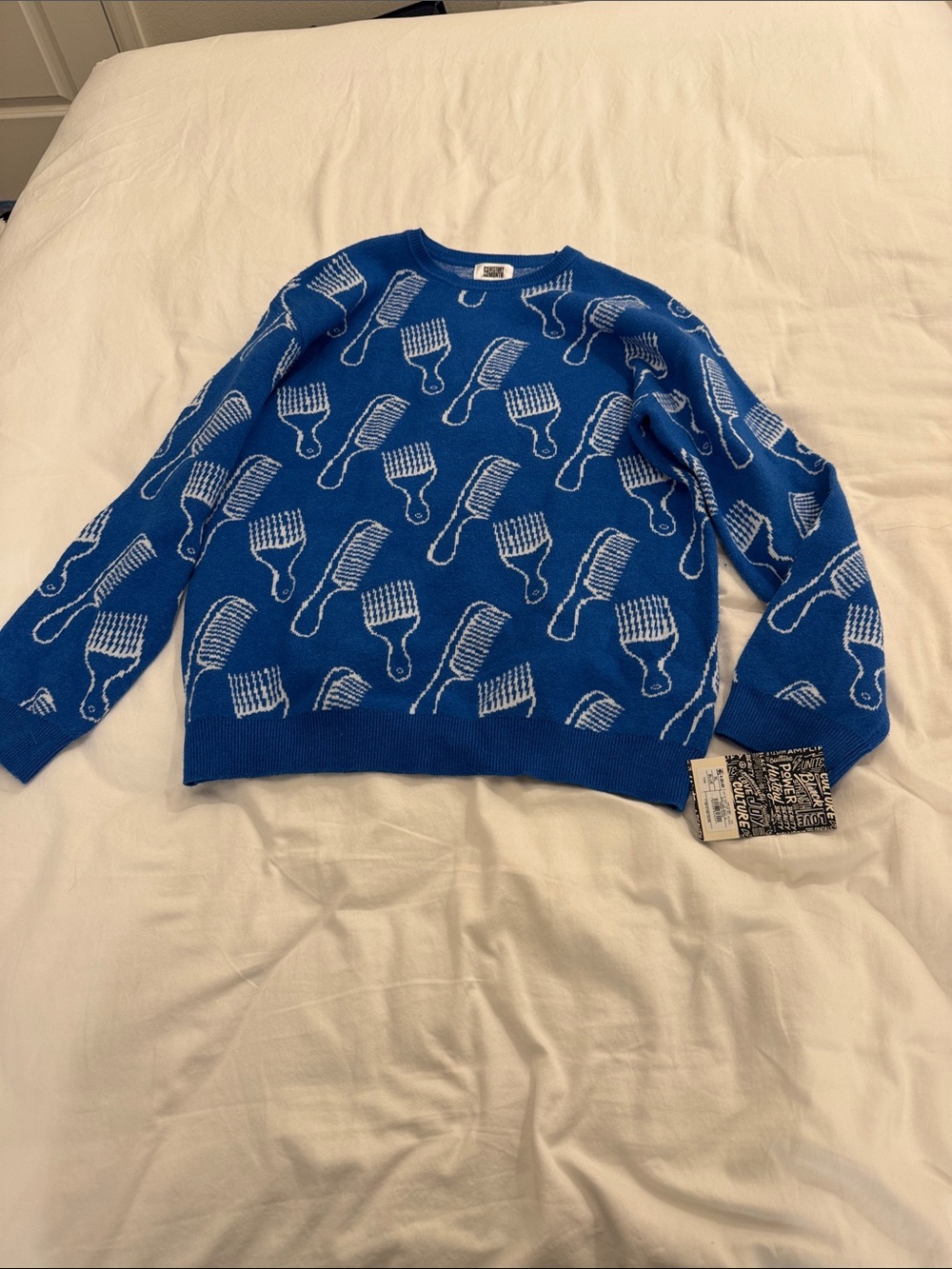 Forever 21 Blue Crewneck Sweater with White Comb Pattern